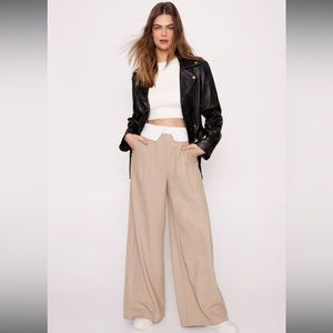 🔥🔥Color Block Waist Band Wide Leg Pants! NWT LAST PAIR AVAILABLE *